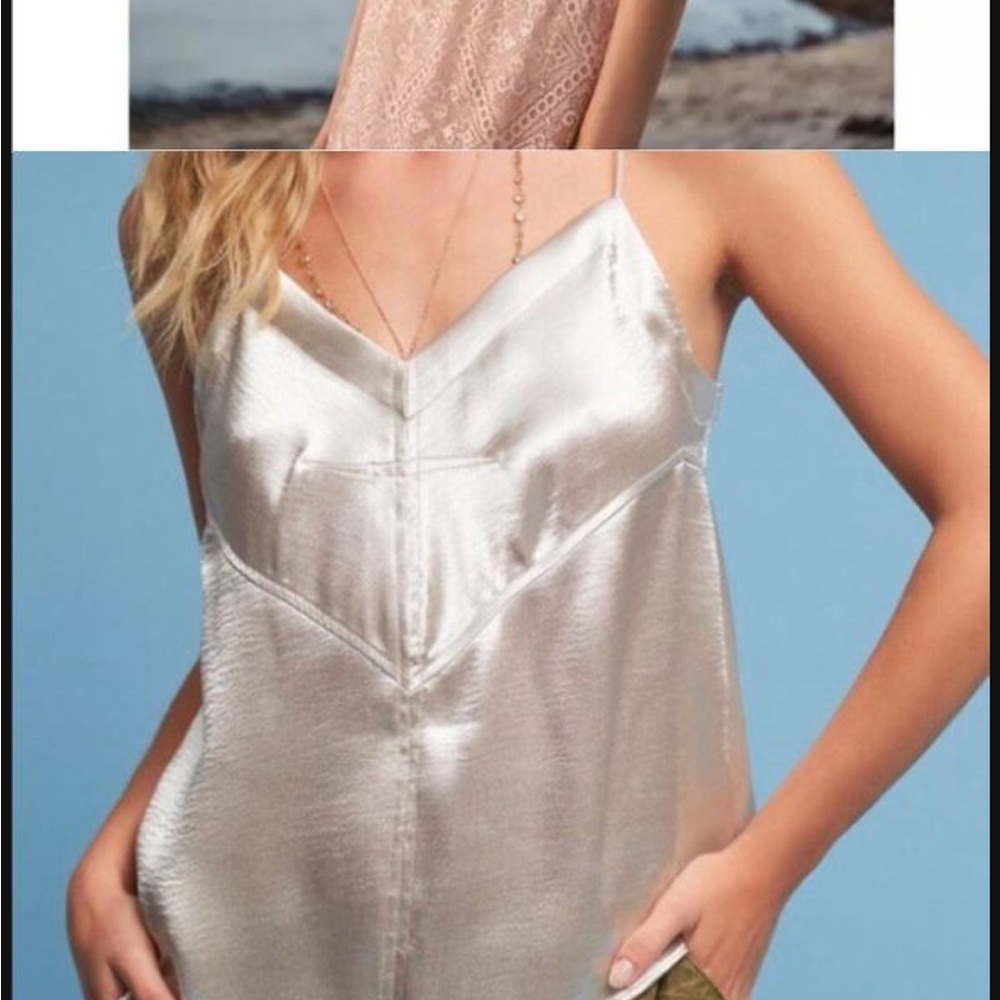 Moulinette Soeurs by Anthropologie Satin V-Neck Cami Top